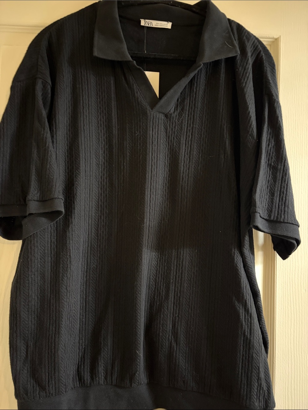 Zara Men Black Textured Short-Sleeve Polo
